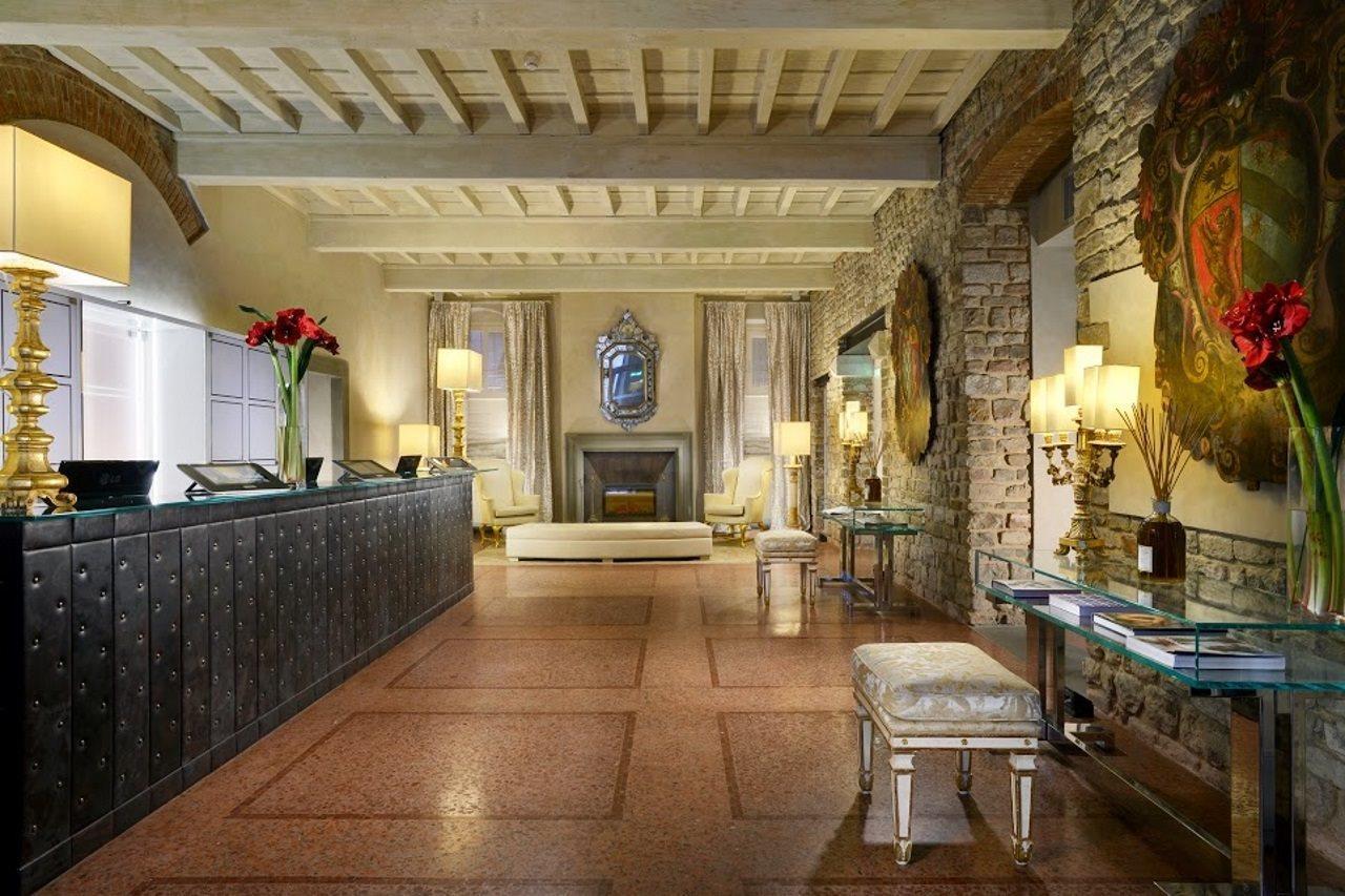 Brunelleschi Hotel Milano Eksteriør bilde