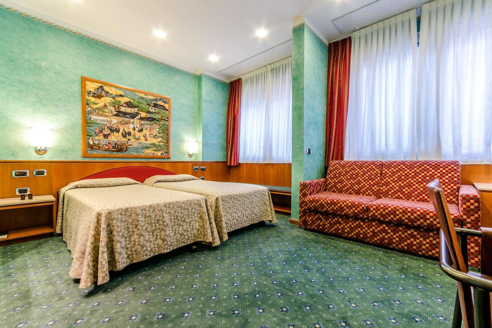 Brunelleschi Hotel Milano Eksteriør bilde
