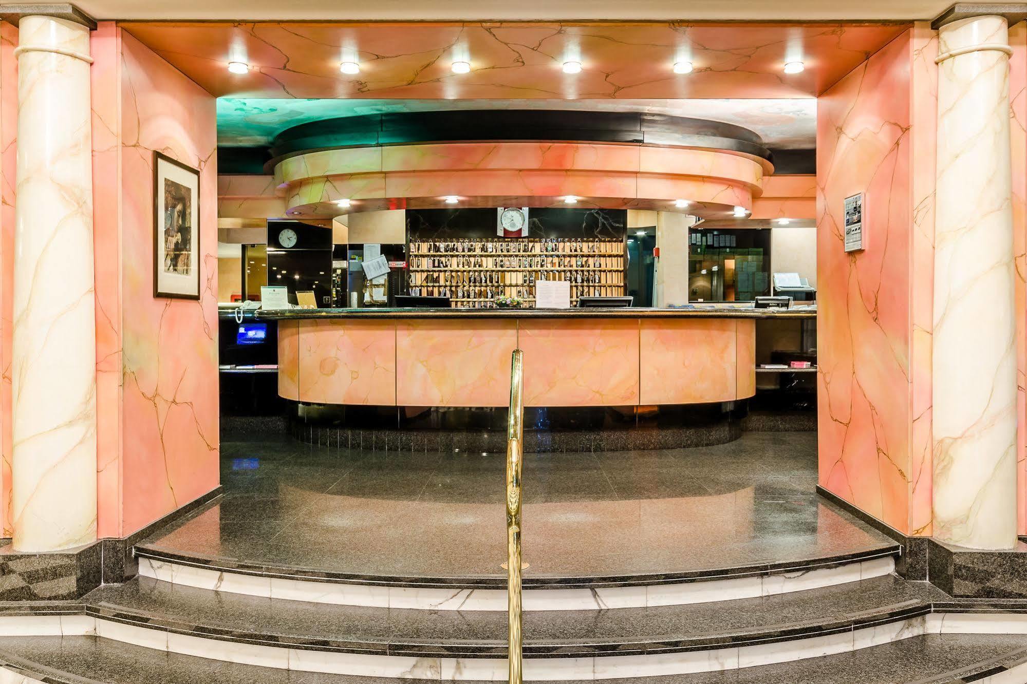 Brunelleschi Hotel Milano Eksteriør bilde