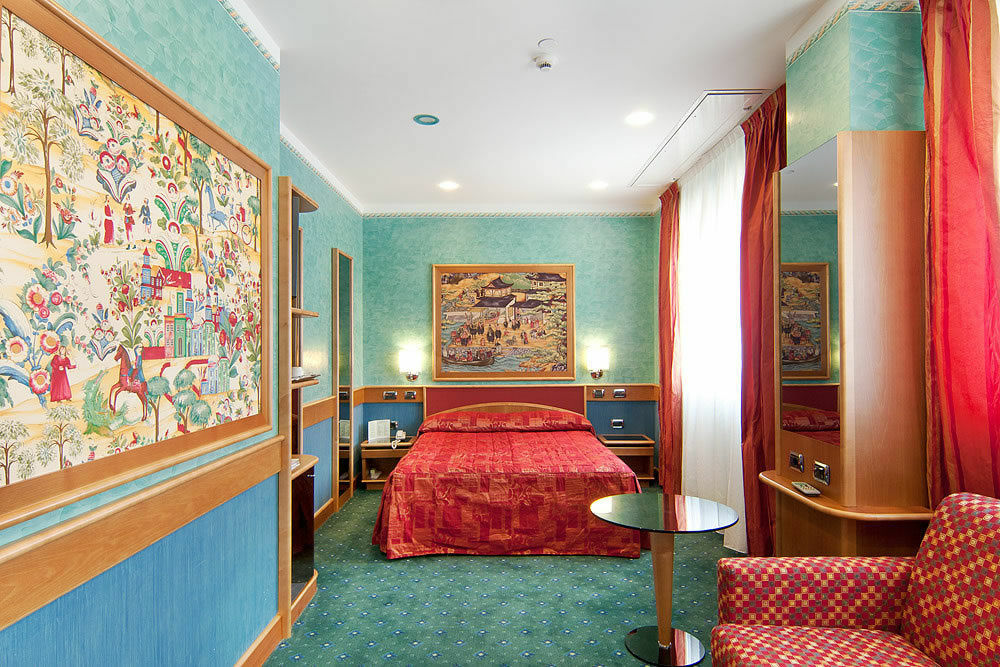 Brunelleschi Hotel Milano Eksteriør bilde