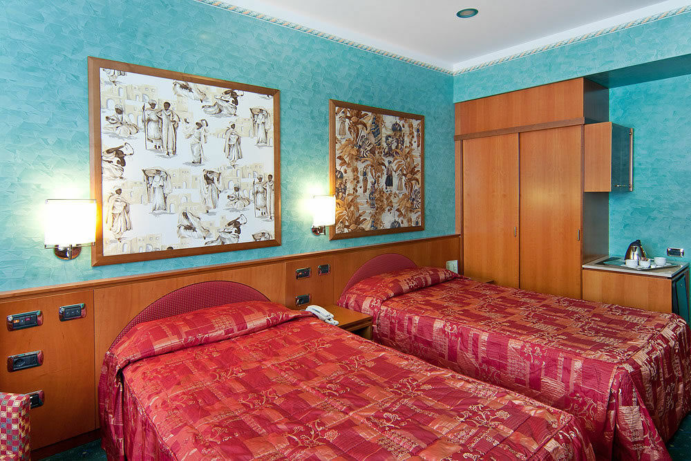 Brunelleschi Hotel Milano Eksteriør bilde