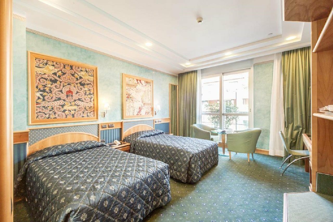 Brunelleschi Hotel Milano Eksteriør bilde